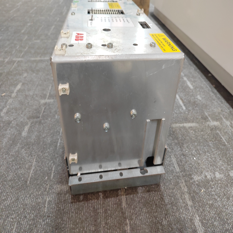 ABB   PFSA103C????3BSE002488R1   STU?42區(qū)域?? 控制模塊
