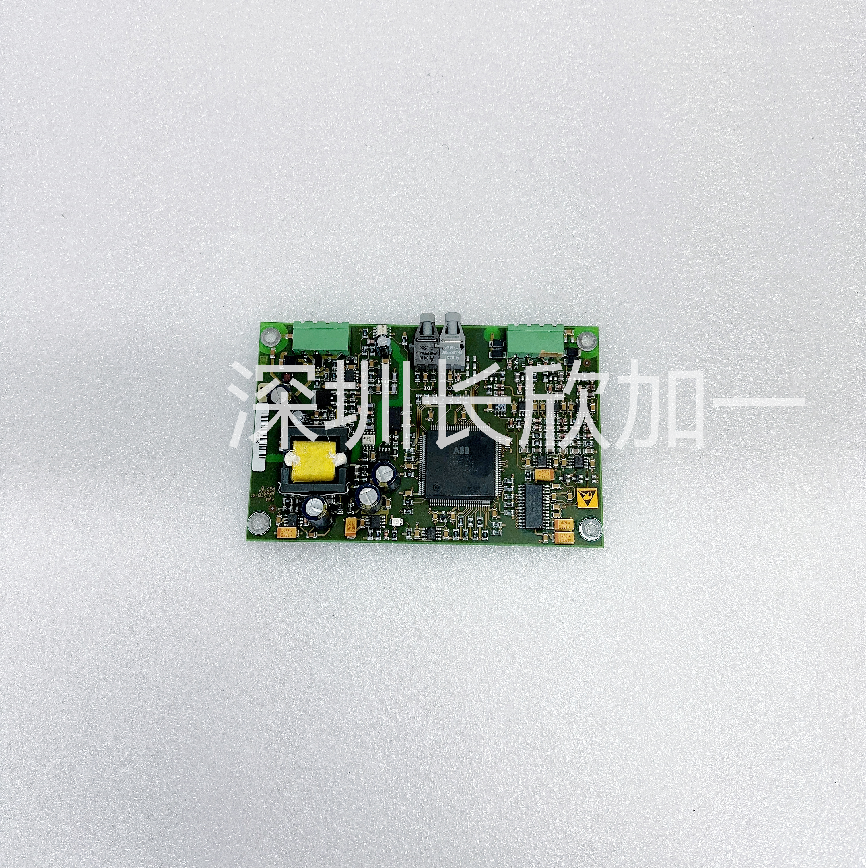 ABB  3BHE007050P4215  模塊