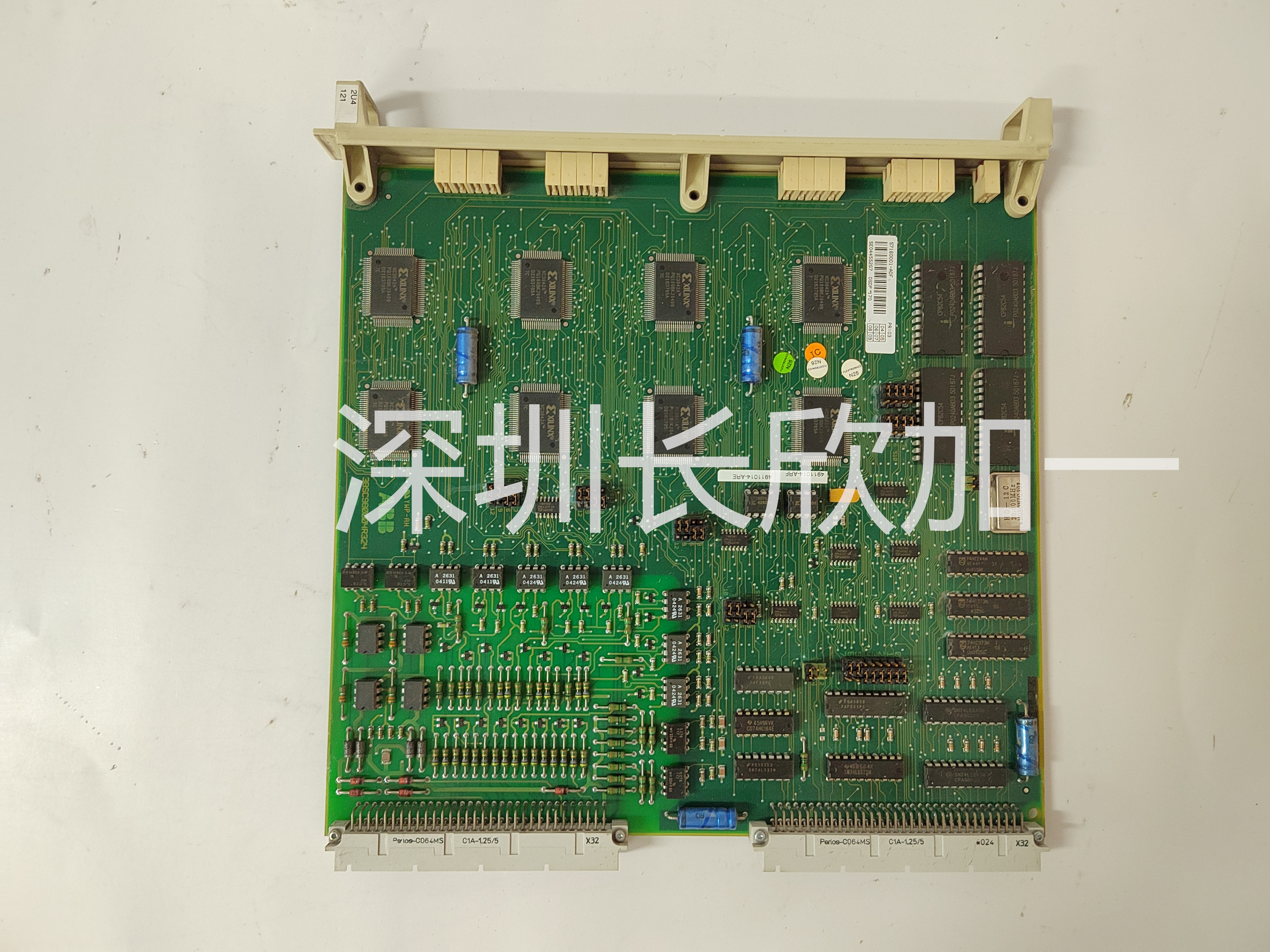 ABB   57160001-UH  自動(dòng)化控制系統(tǒng)模塊